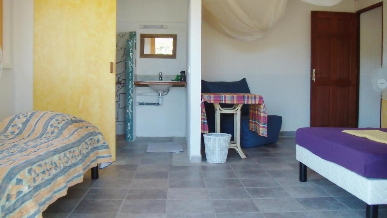 Gites Mosaiques Sainte-Rose Bagian luar foto